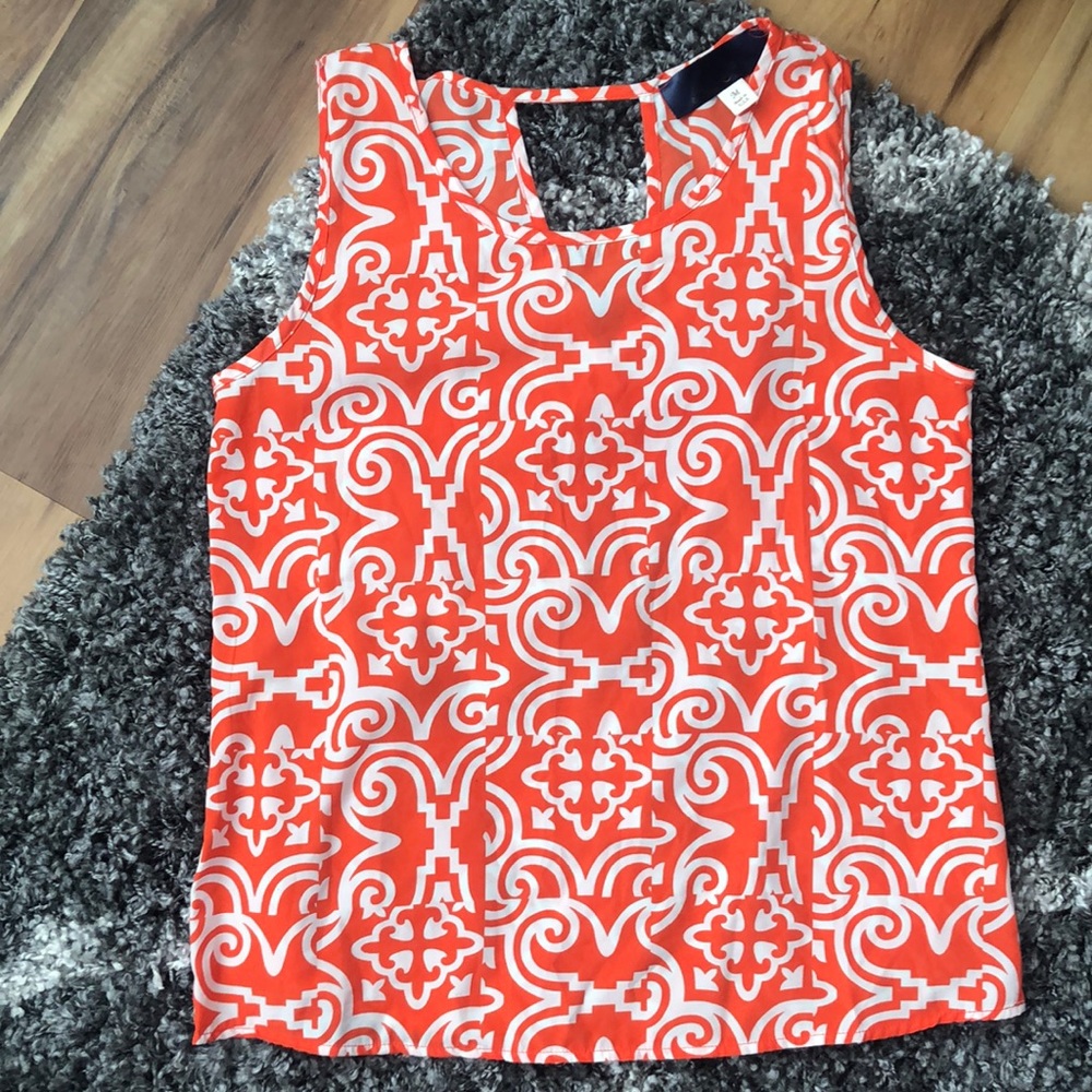 Patterned Tank